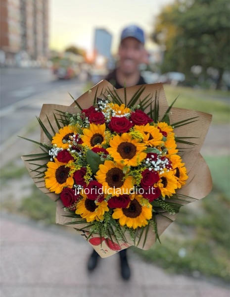 Mazzo Esclusivo XL - Rose Rosse e Girasoli